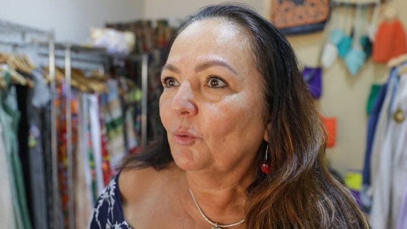 Josy Fernandes de Medeiros é artesã e vai participar de uma feira nacional no Ceará/Tony Oliveira/ Agência Brasília