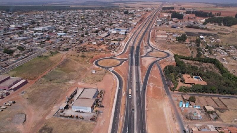 Inaugurado conjunto de obras do perímetro urbano de Cristalina