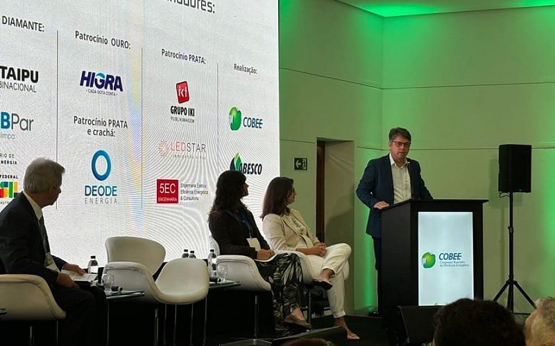 Energia Abesco Bruno Herbert Misto Brasil