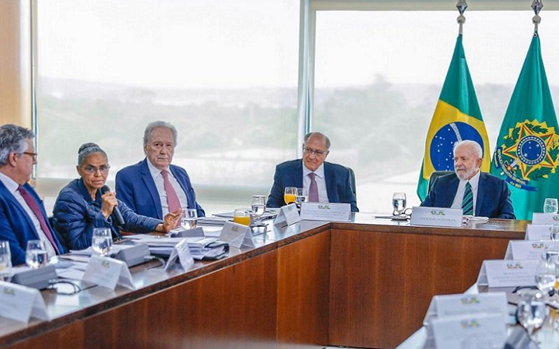 Reunião medidas contra incêndio Palácio do PLanalto Misto Brasil