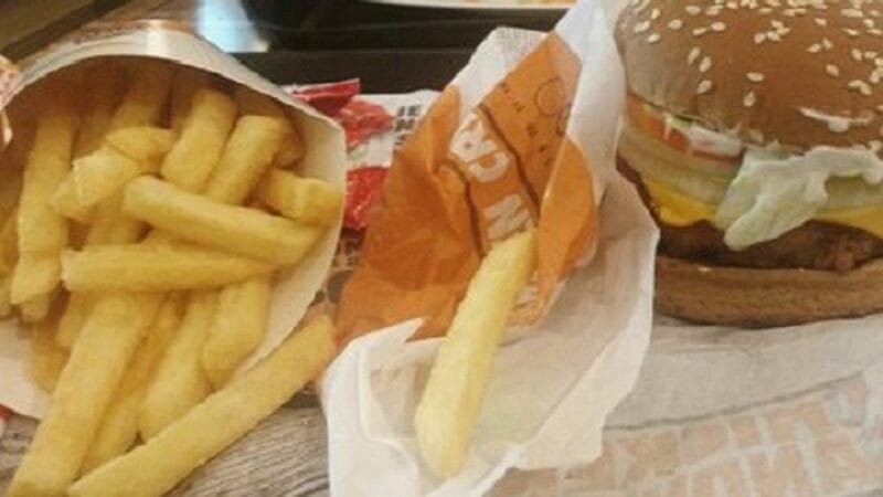 Fast-food faz promoção de batatas para quem for votar