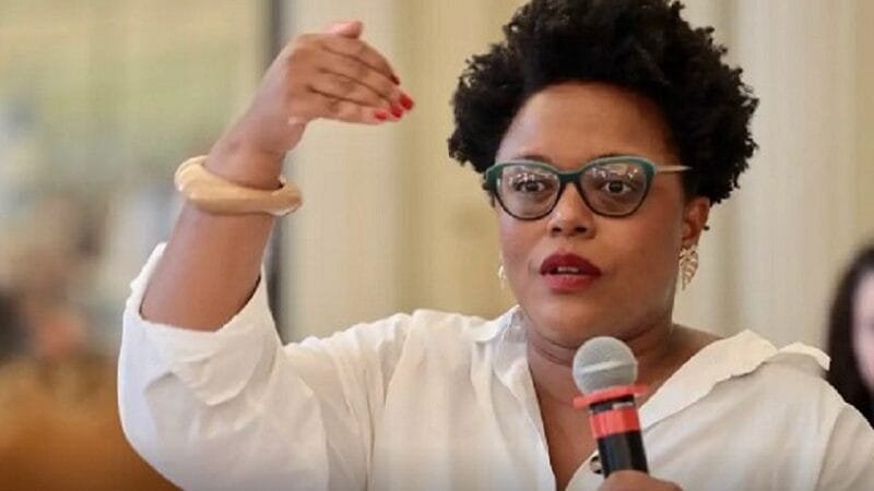 Vereadora do PT sofreu ataque a tiros no Rio de Janeiro