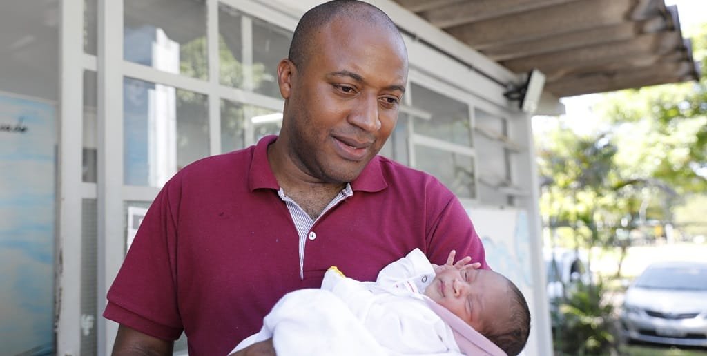 Deivid Rômulo da Silva bebê vacina Misto Brasil