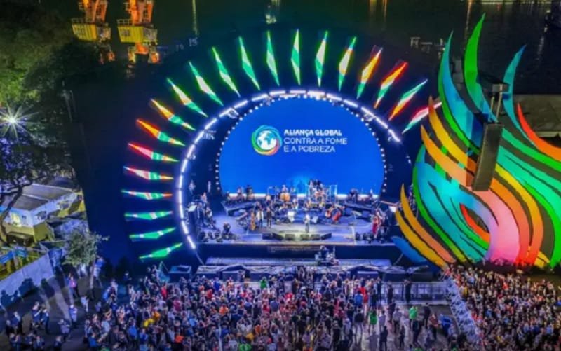 G20 show Festival de Cultyra Misto Brasil