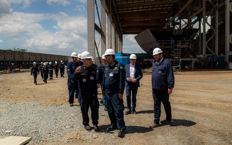 Marinha construção fragata Itajaí Misto Brasil