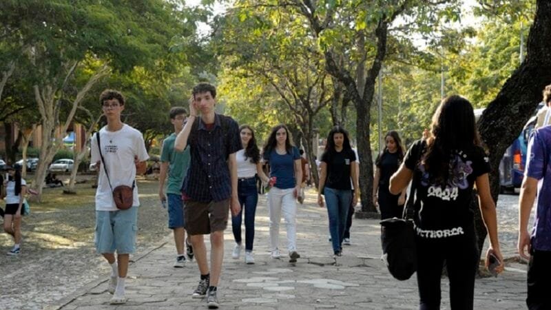 Universidade de MG abriu inscrição para concurso para professor