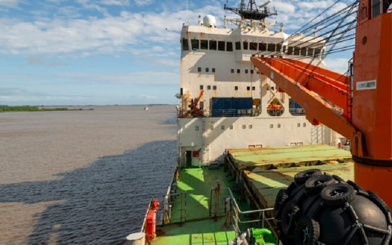 Navio quebra-gelo expedição Antártica Misto Brasil