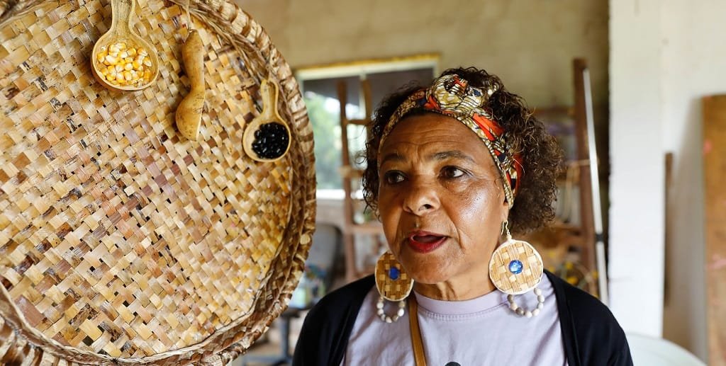 Artesã DF Sabina José da Silva Misto Brasil