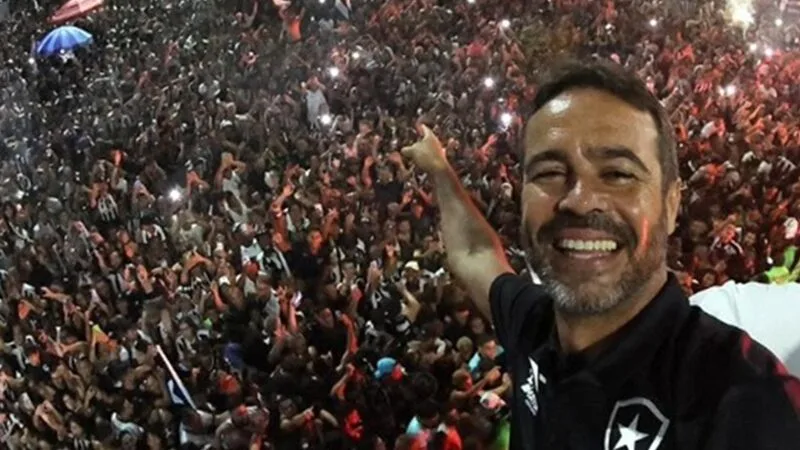 Botafogo faturou R$ 26 milhões a mais em função da alta do dólar