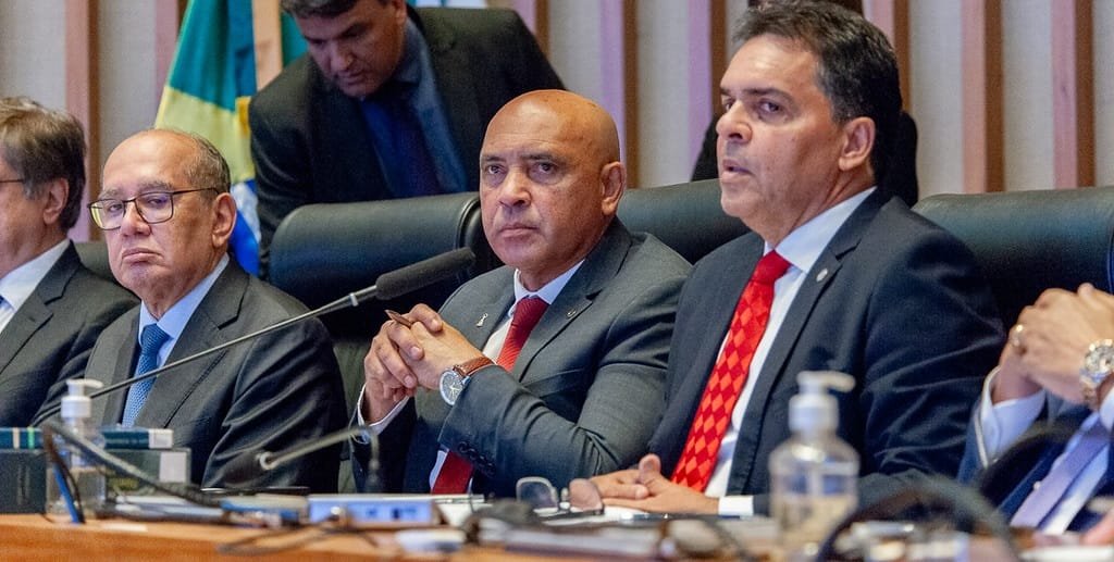 Câmara Legislativa homenagem Gilmar Mendes