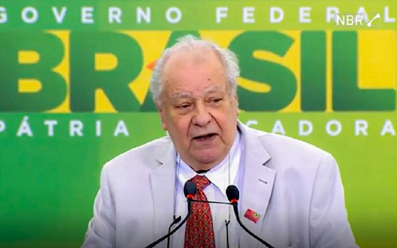 Físico Cerqueira Leite Brasil Misto Brasil