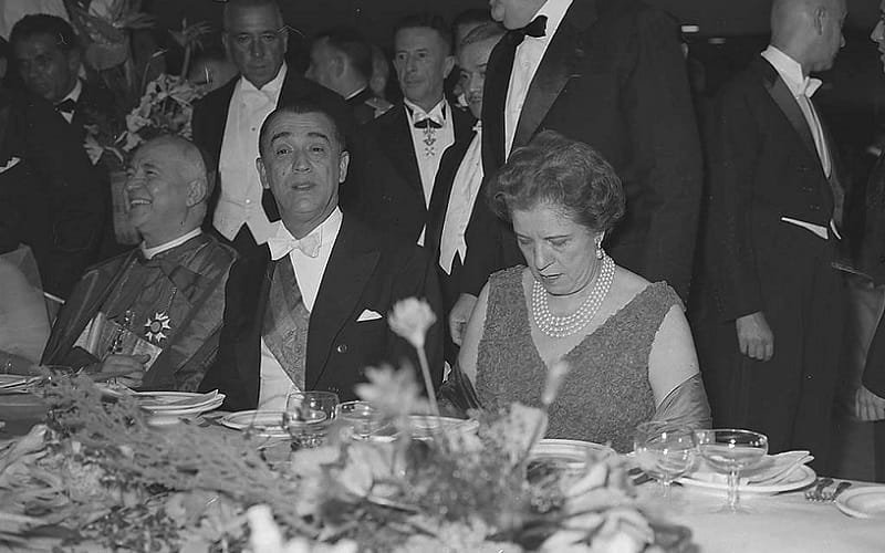 Presidente Juscelino Kubitscheck recepção Palácio da Alvirada Misto Brasil