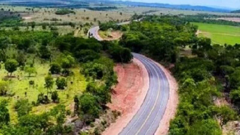 Restauração de BRs vai facilitar o corredor logístico com o Paraguai
