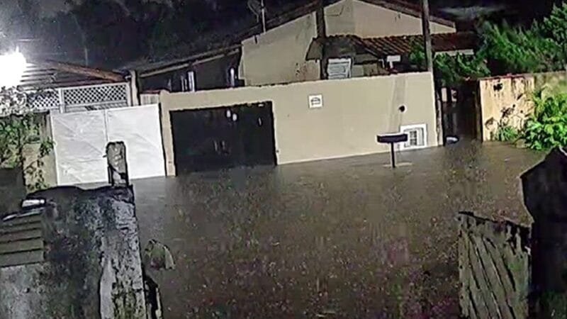 Fortes chuvas em Minas Gerais e em São Paulo