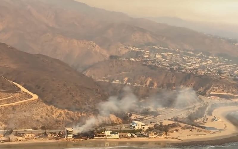 Incêndio Los Angeles Estados Unidos Misto Brasil