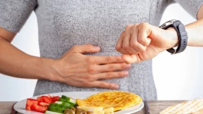 Explorando o jejum intermitente e seus efeitos na saúde