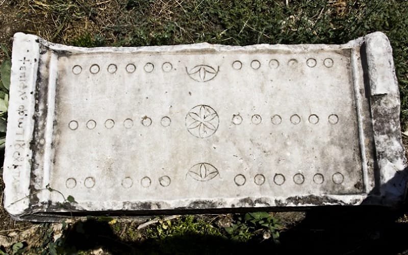 Tabuleiro de jogos antigo Turquia Misto Brasil