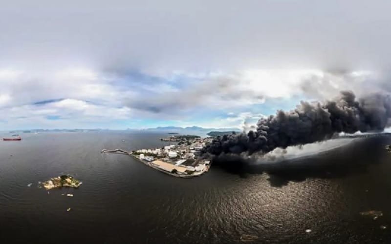 Baía da Guanabara incêndio vazamento de óleo Misto Brasil