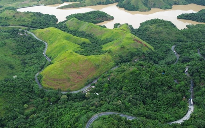 Rodovia Serra das Araras RJ Misto Brasil