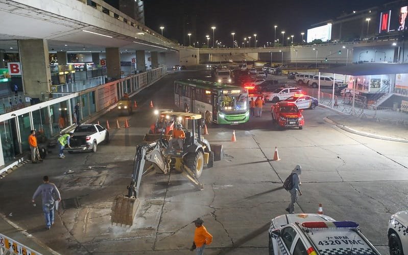 Rodoviária do Plano Piloto obras DF Misto Brasil