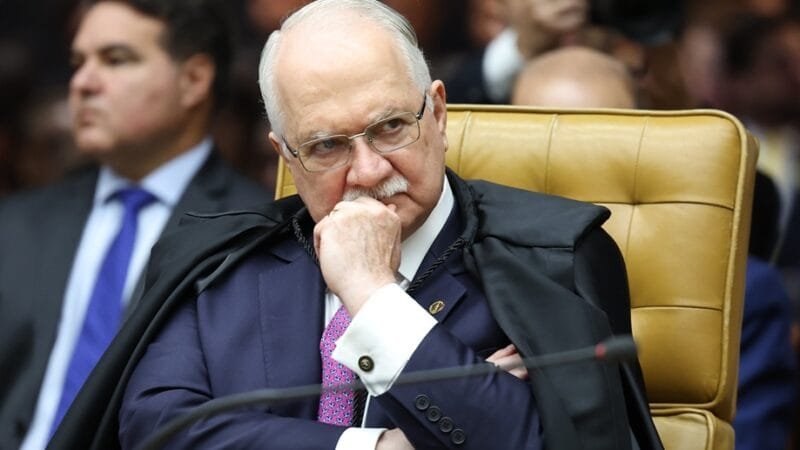 Nota de Fachin cria mais polêmica em torno do STF