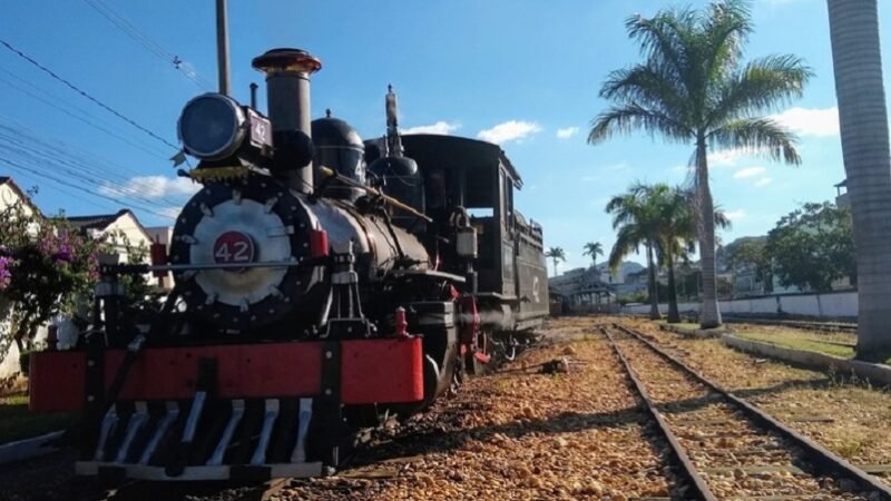 Maria Fumaça terá 12 passeios no Carnaval