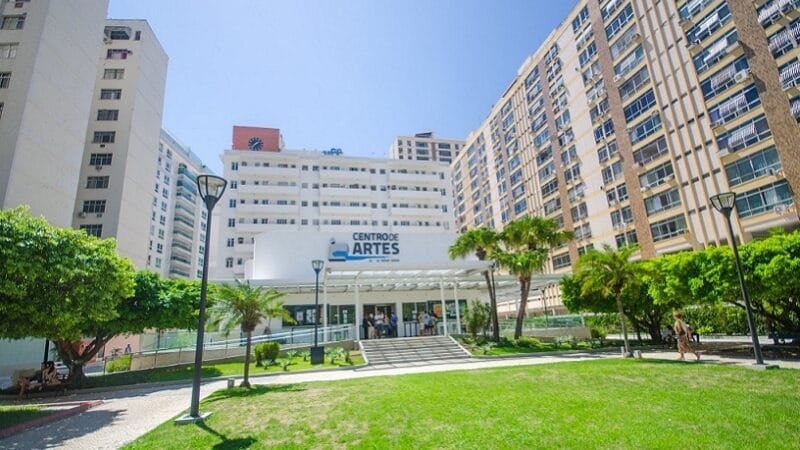 Universidade Fluminense fará concurso para 57 professores