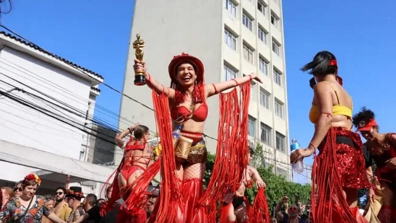 Capital paulista e os blocos de Carnaval nesta segunda