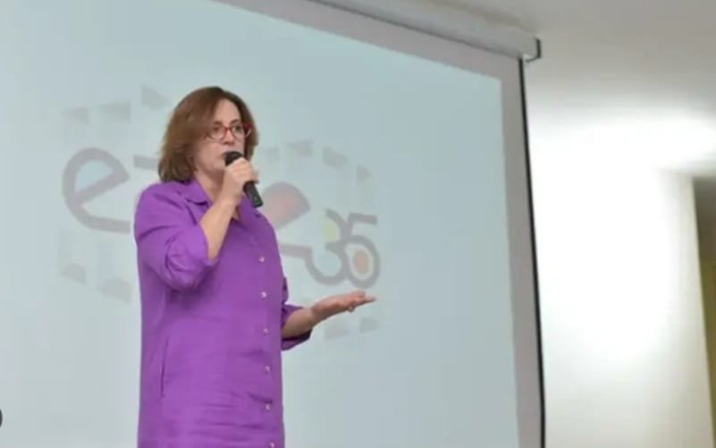 Superintendente do Sebrae-DF, Rose Rainha Misto Brasil