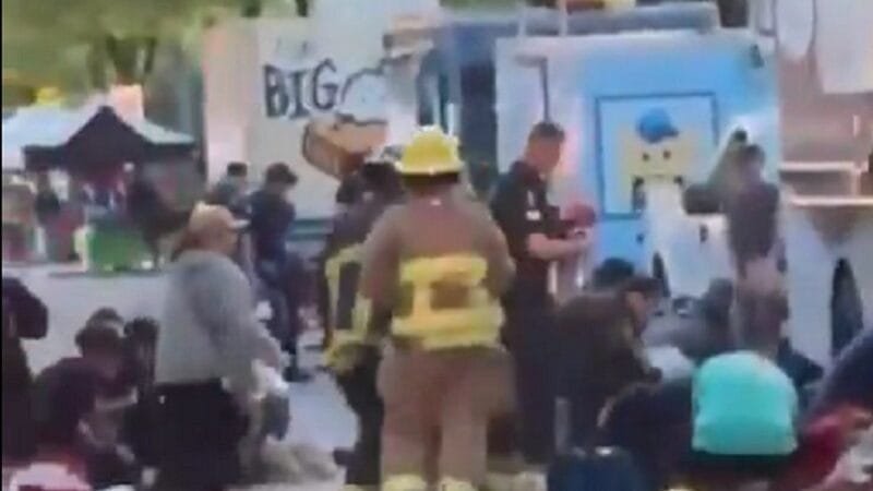 Carro atingiu multidão em festival de rua em Vancouver