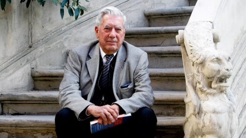 Romancista Mario Vargas Llosa morreu neste domingo