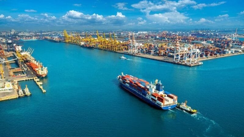 Nova tarifa impõe incertezas para a economia nacional