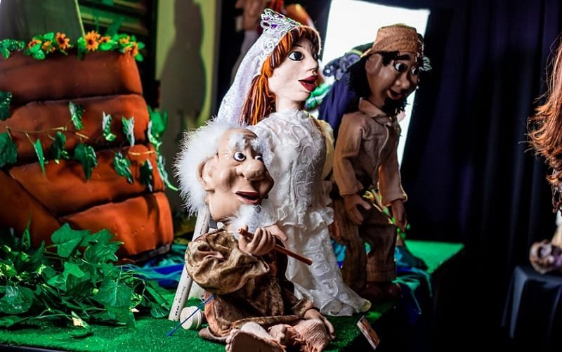 Teatro de bonecos O Pequeno Príncipe DF Misto Brasil