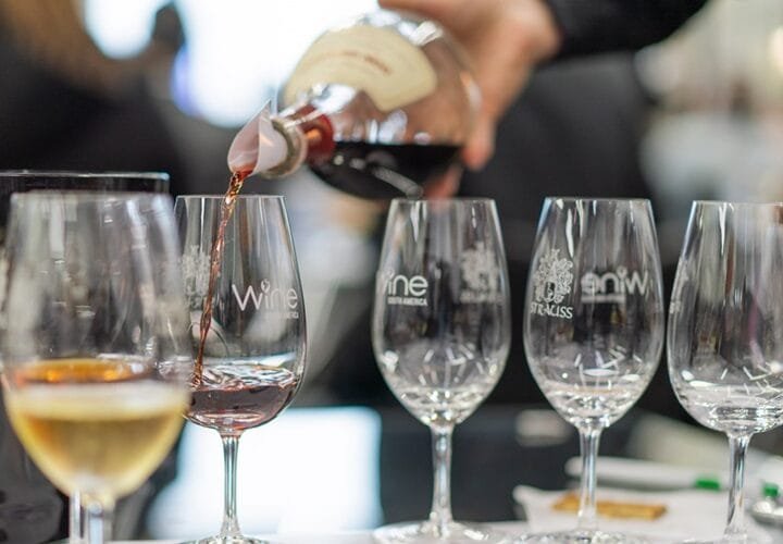 Vitivinicultura do Cerrado apresenta rótulos em feira no DF