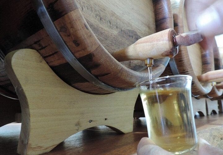 Setor de cachaça de alambique pede o fim de ICMS em MG