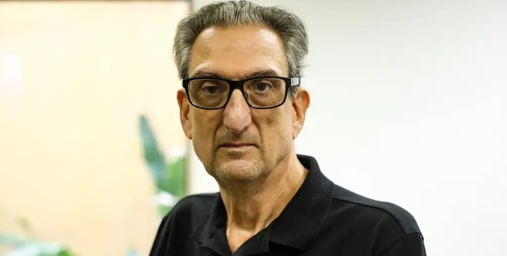 Pesquisador Alfredo Tolmasquim Museu de Astronomia Misto Brasil