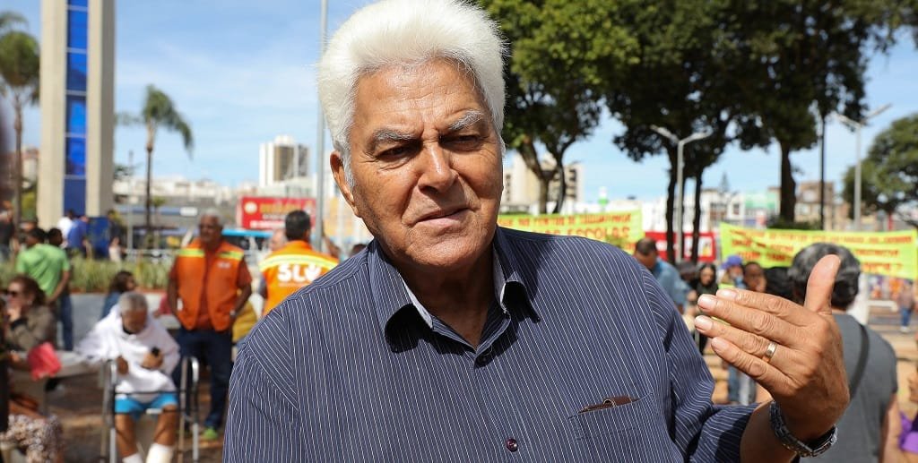 Aposentado Dino de Souza Taguatinga DF Misto Brasil