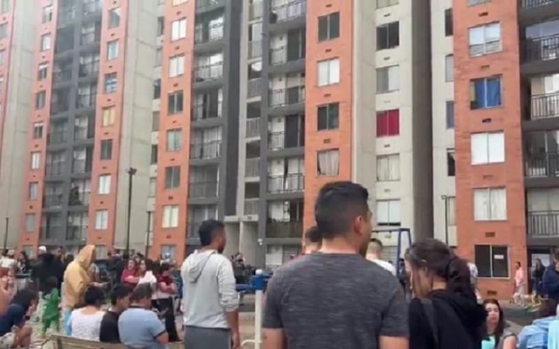 Colômbia terremoto edifícios Misto Brasil