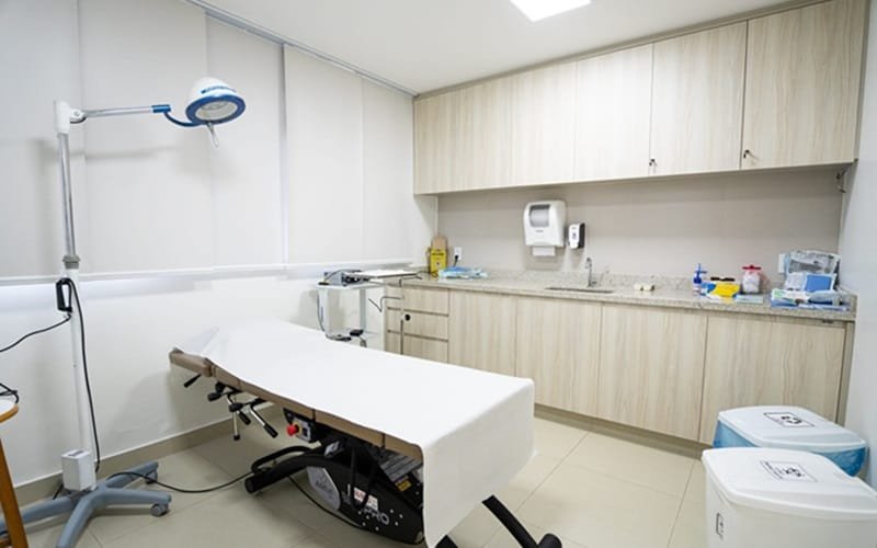 Consultório médico Unieuro Misto Brasil