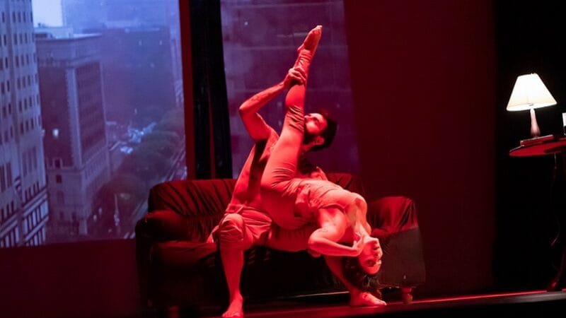 Espetáculo A Sós estreia a nova temporada em Ceilândia