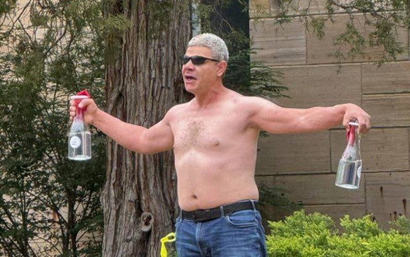 Ataque com coqueteis molotov Colorado EUA Misto Brasil