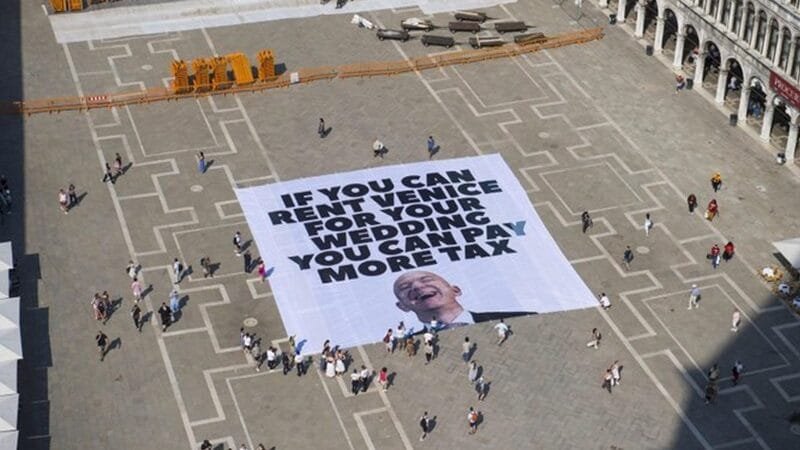 Casamento de bilionário da Amazon é motivo de protesto