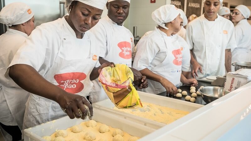 Faculdade oferece 14 minicursos de férias gratuitos