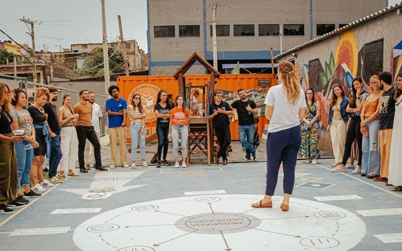 Voluntariado ONGs ação social Misto Brasil