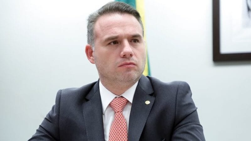 “Pior momento é cassar o voto popular”, diz deputado no Conselho de Ética