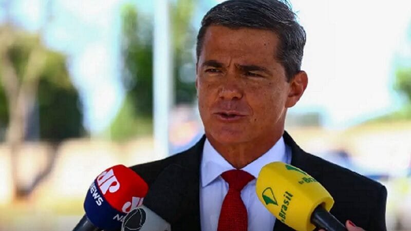 General condenado vai trabalhar no Comando Militar