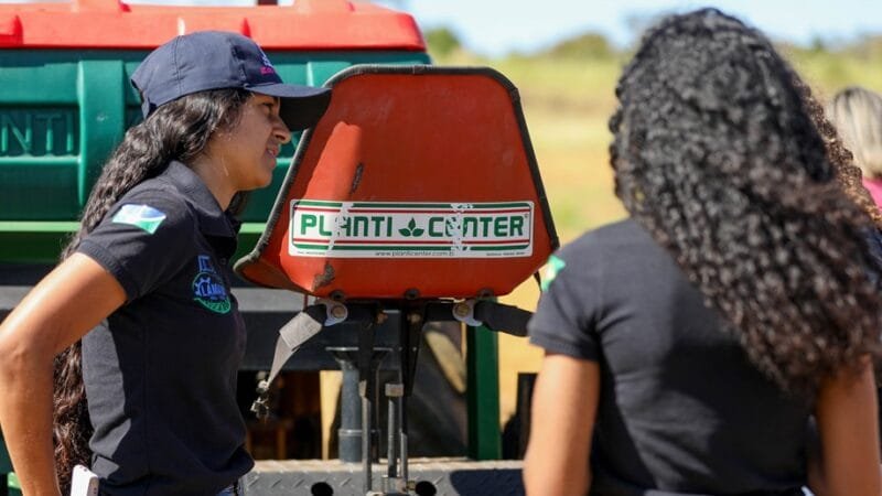 Mulheres participam de um curso de mecanização que amplia a participação no agronegócio no Distrito Federal/Matheus H. Souza/Agência Brasília