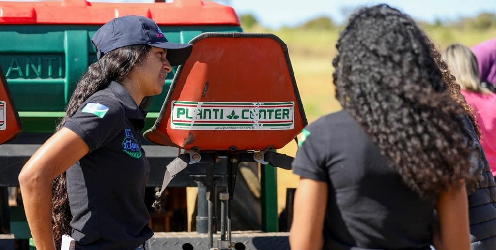 Mulheres curso mecanização mecânico DF Misto Brasil
