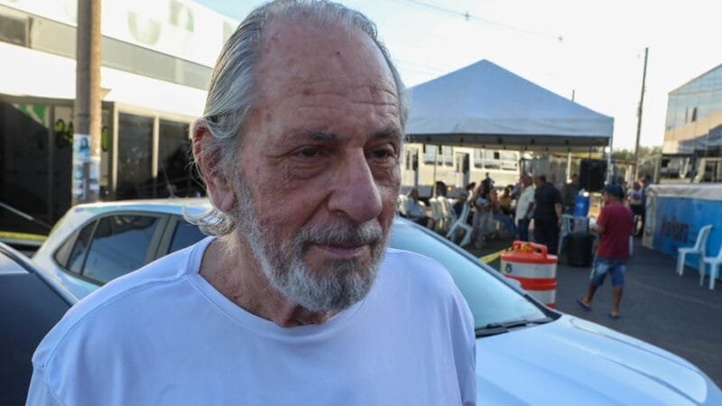 John Howawrd Szerman foi conferir de perto os serviços do projeto Na Sua Hora no horário noturno ao Lago Norte/Joel Rodrigues/Agência Brasília