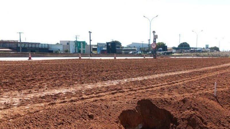 Concessionária começou obras nas BRs 060 e 452